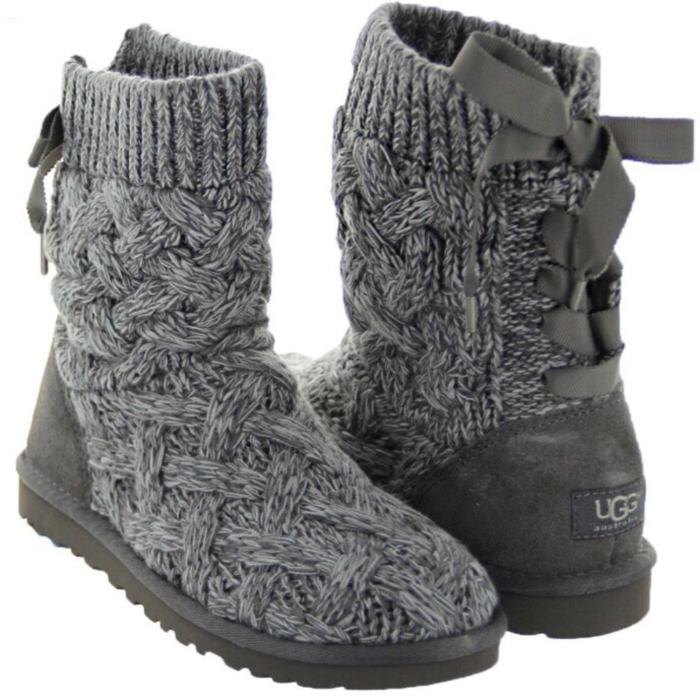 Ugg Isla boot in grey